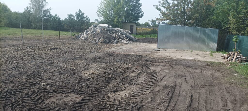 mleczarnia1-1024x459 Sport, Rekreacja czy Parking? W tle wydane prawie 50 000,00 i sprawa w Nadzorze Budowlanym.